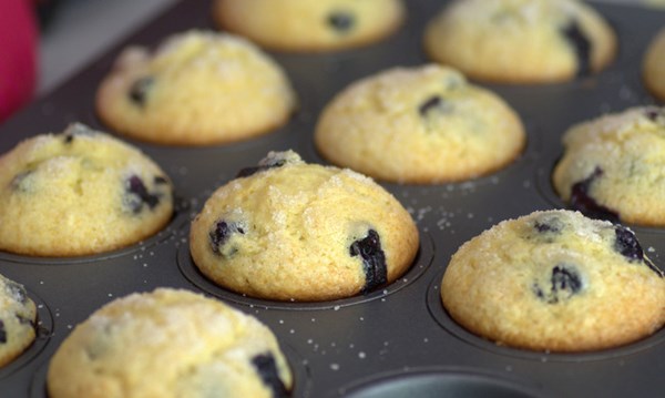 Peach blueberry muffins