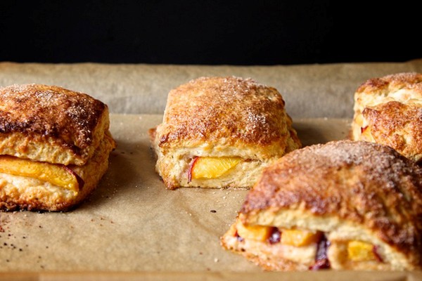 Peach cobbler scones