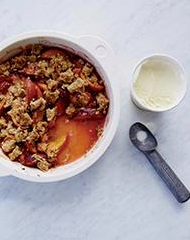 Peach crisp with brown butter crumble