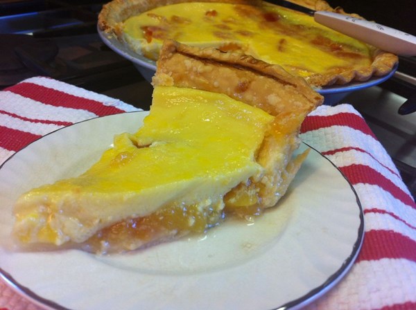 Peach custard pie with a secret