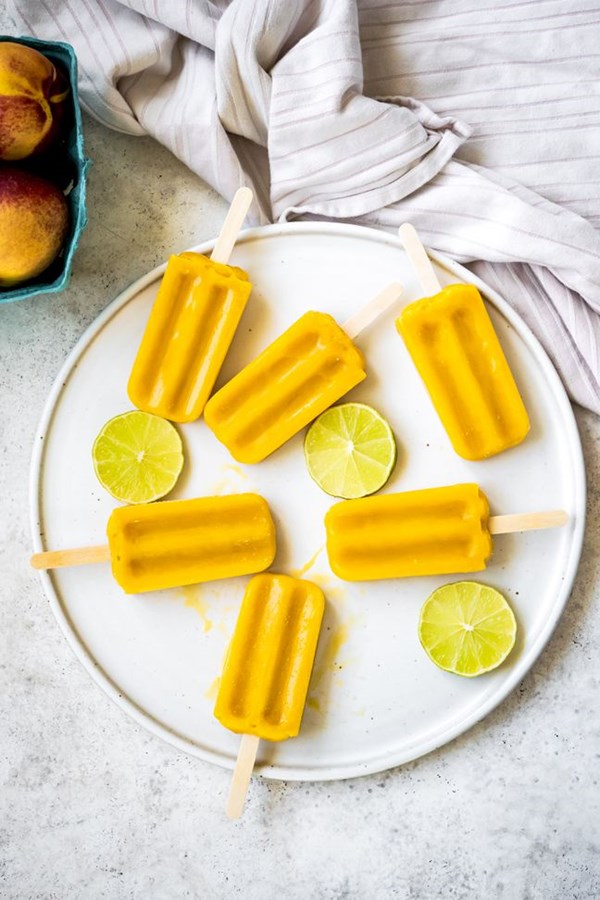 Peach daiquiri popsicles 