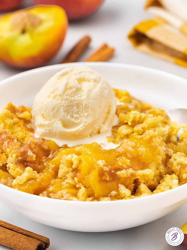 Peach dump cake