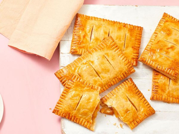 Peach hand pies
