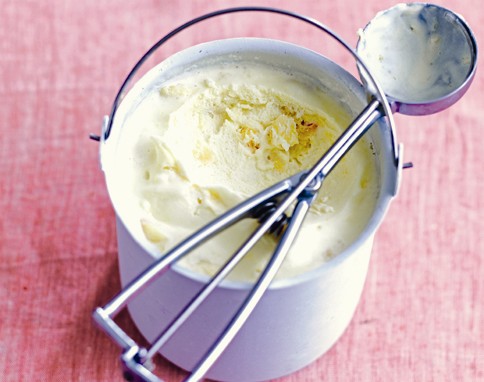 Peach ice cream