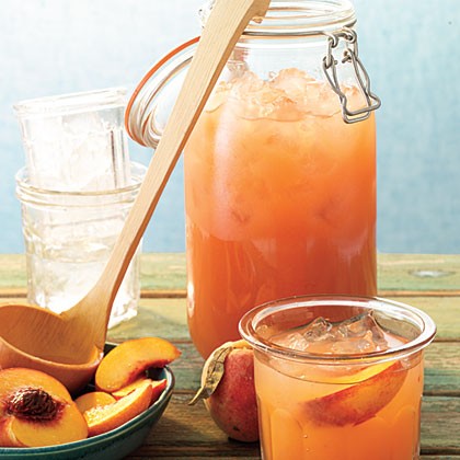 Peach lemonade
