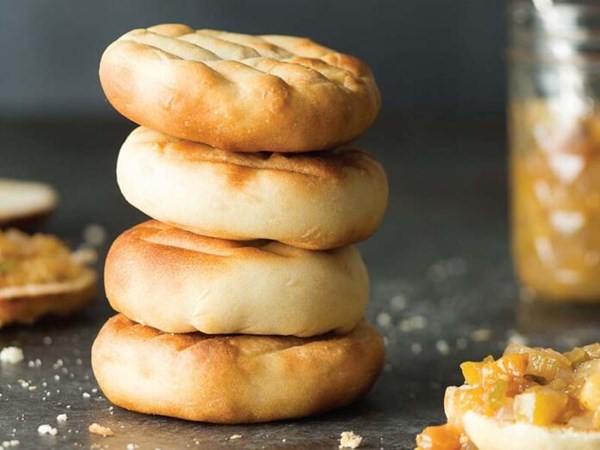 Peach mango chutney