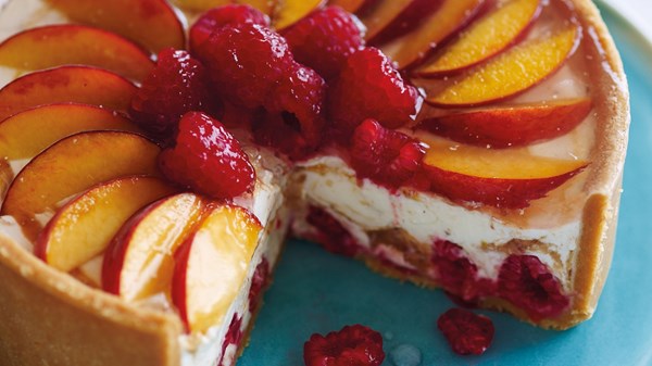 Peach Melba cheesecake