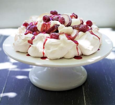 Peach Melba Pavlova