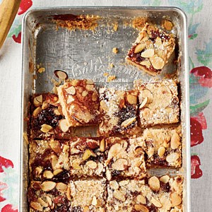 Peach Melba shortbread bars