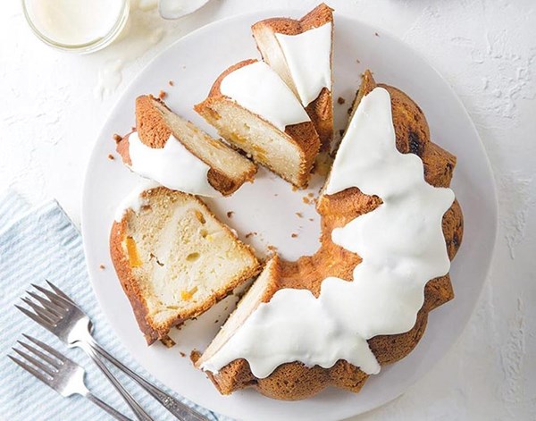 Peach pound cake