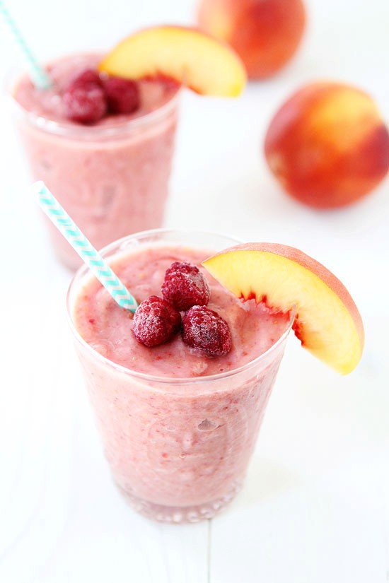 Peach raspberry smoothie