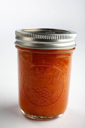 Peach saffron jam