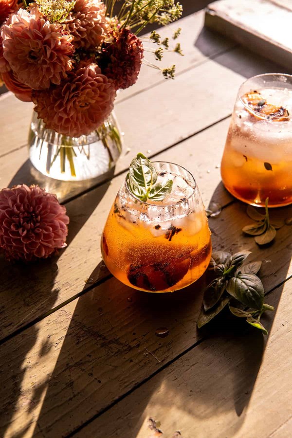 Peach thyme smash