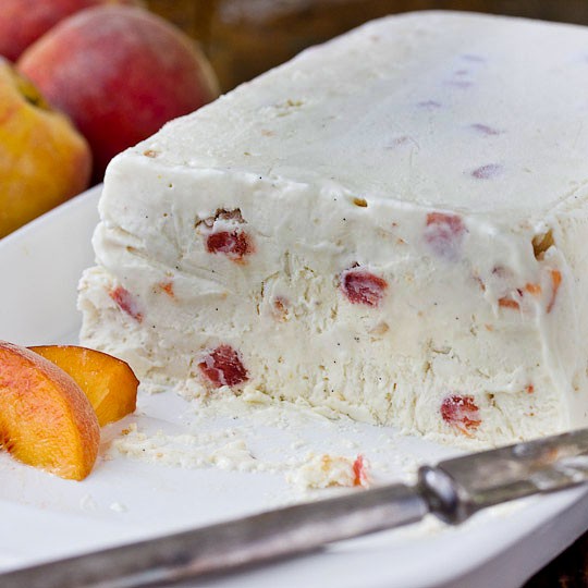 Peaches and cream semifreddo