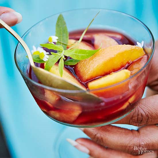 Peaches in red wine