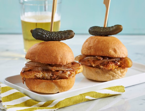 Peameal bacon sliders