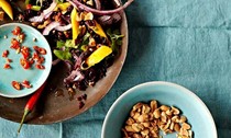 Peanut and black rice salad with mango