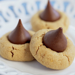 Peanut blossom cookies