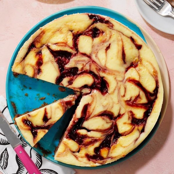 Peanut butter & jelly cheesecake