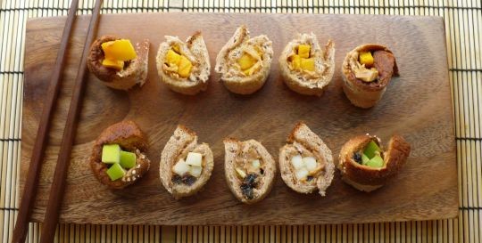 Peanut butter and fruit "sushi"