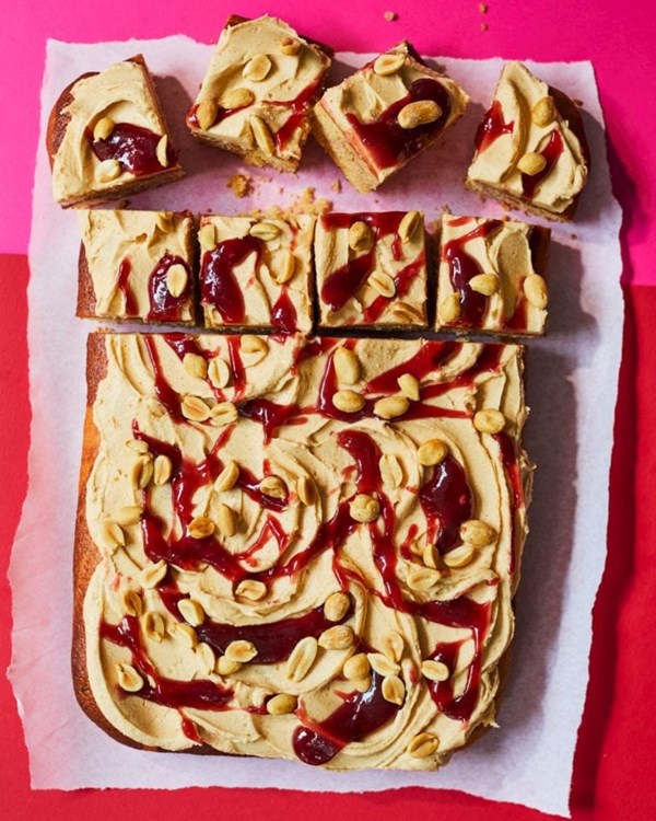 Peanut butter and raspberry jam marble cake traybake 