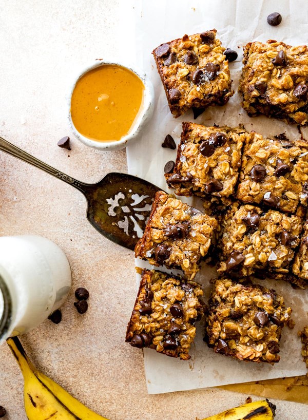 Peanut butter banana oatmeal bars