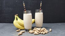 Peanut butter-banana smoothie