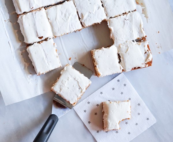 Peanut butter bars with marshmallow creme frosting