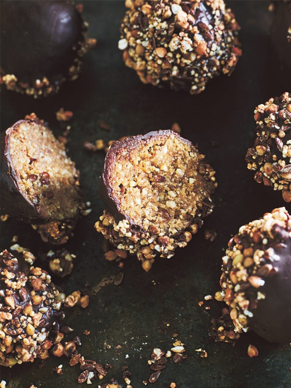 Peanut butter bliss balls