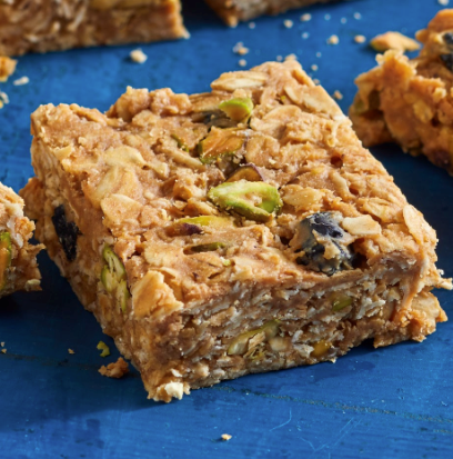 Peanut butter, blueberry & oat energy squares