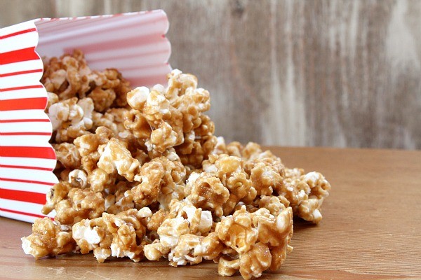 Peanut butter caramel corn