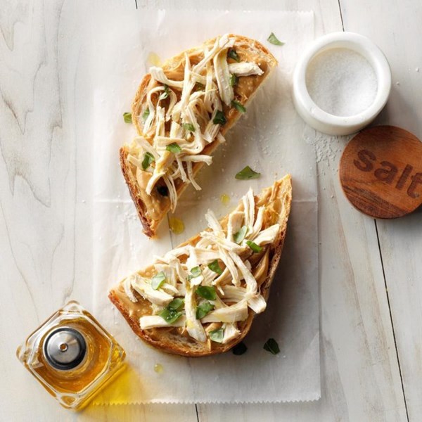 Peanut butter, chicken & basil sandwich