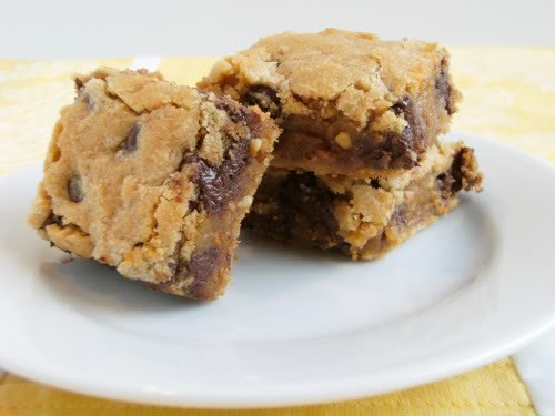 Peanut butter chocolate chip bars