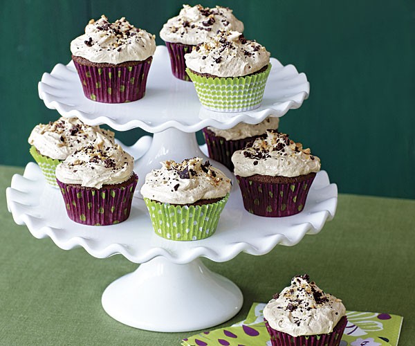 Peanut butter-chocolate fudge cupcakes