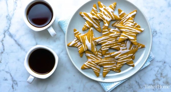Peanut butter cinnamon snap cookies