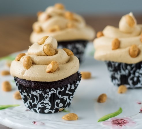 Peanut butter Coca-Cola cupcakes with sel gris