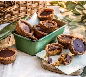 Peanut butter cookie cups