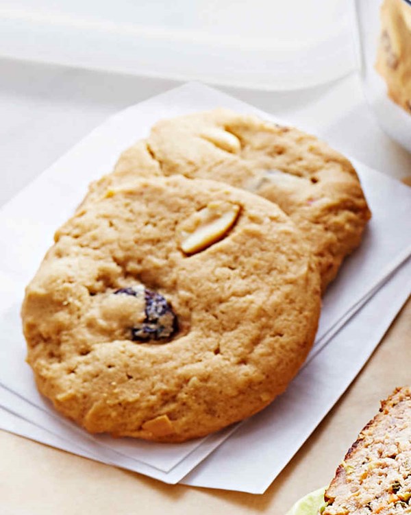 Peanut butter cookies with dried cherries