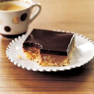 Peanut butter crispy bars