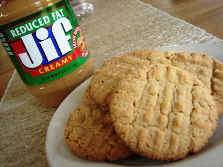 Peanut butter crisscrosses