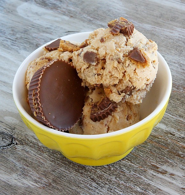 Peanut butter cup ice cream