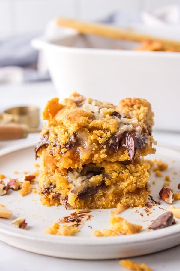 Peanut butter fudge bars