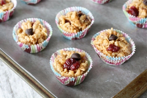 Peanut butter granola balls