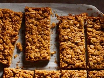 Peanut butter granola bars