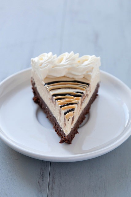 Peanut butter ice cream brownie pie