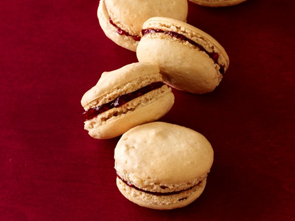 Peanut butter-jam macaroons
