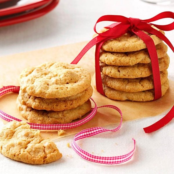 Peanut butter maple cookies