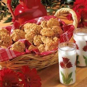 Peanut butter oatmeal cookies