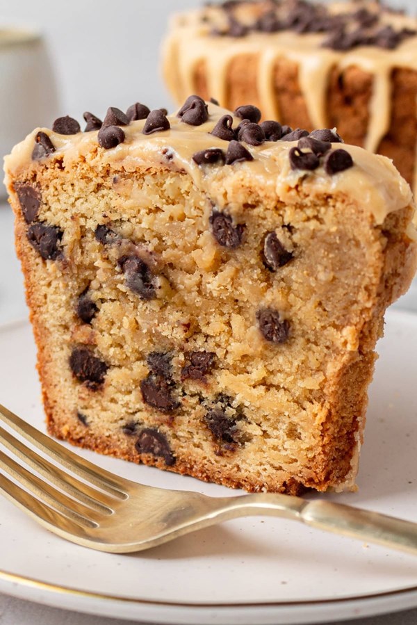 Peanut butter pound cake with chocolate chips 