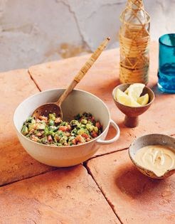 Peanut butter salad (Salata dakwa)